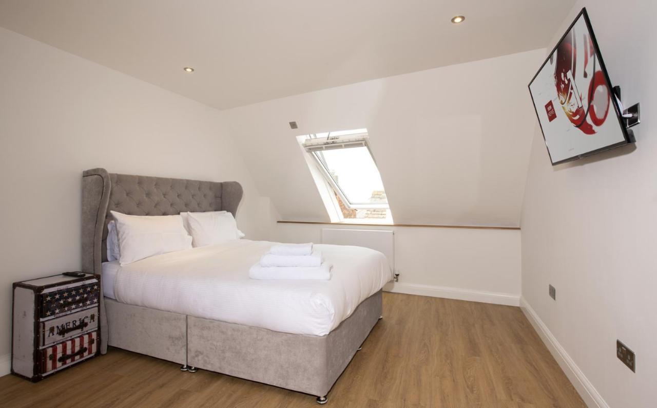 Apartmán No 1 Wood Street Swindon Exteriér fotografie
