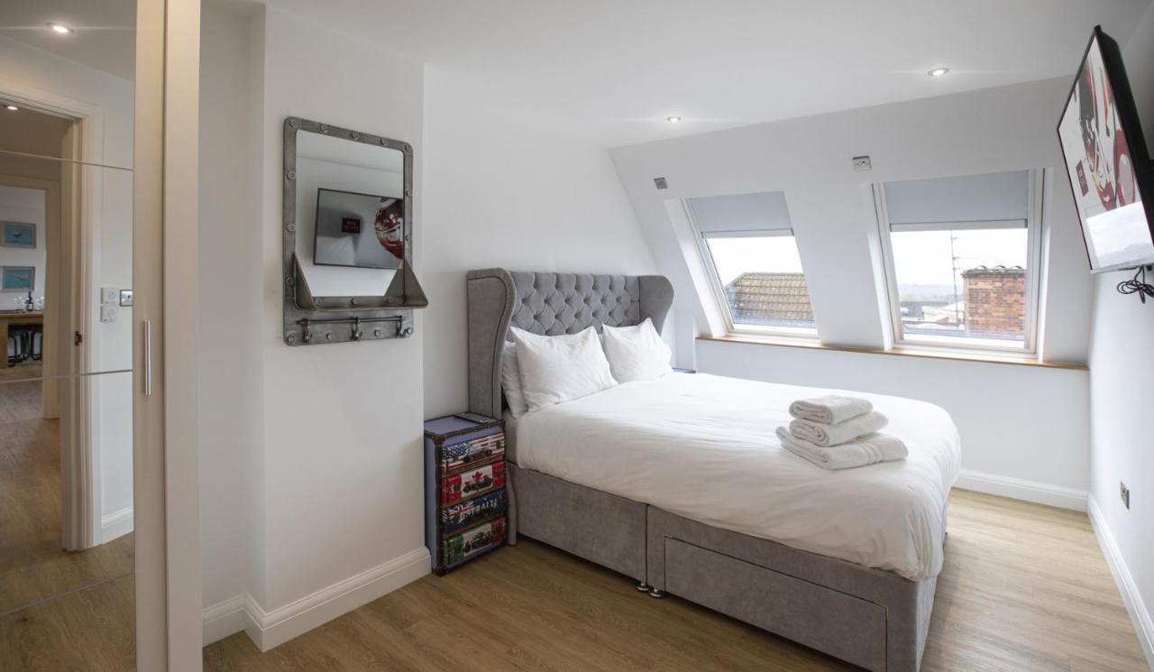 Apartmán No 1 Wood Street Swindon Exteriér fotografie